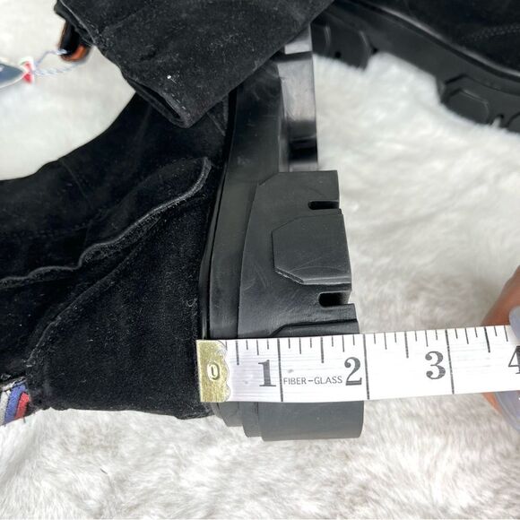 FARM Rio Boots Women’s 7.5 Black Tall Suede Lug Sole Boots with Embroidery NWT - Picture 10 of 10